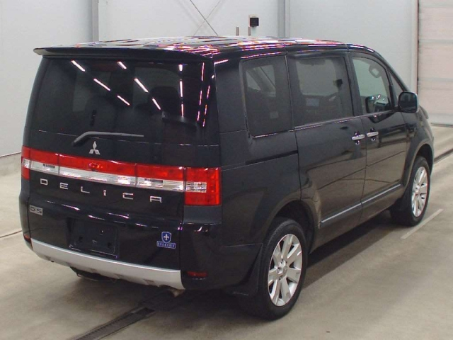 Mitsubishi Delica D:5 2008