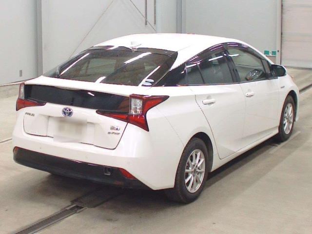 Toyota PRIUS+ 2019