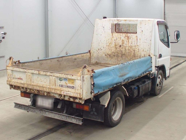 Mitsubishi CANTER 2012
