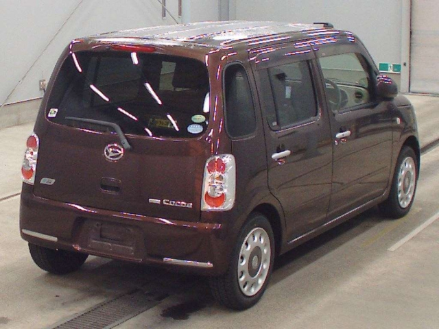 Daihatsu Mira 2012