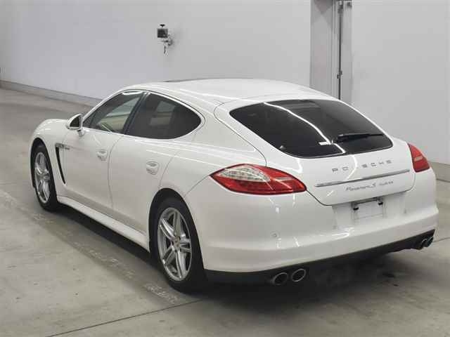 Porsche Panamera 2012