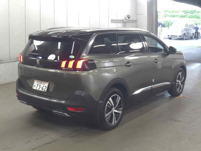 Peugeot 5008 2018