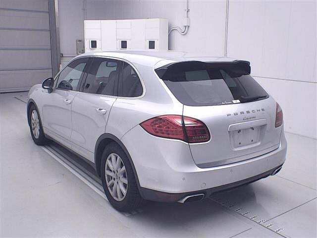 Porsche Cayenne 2011