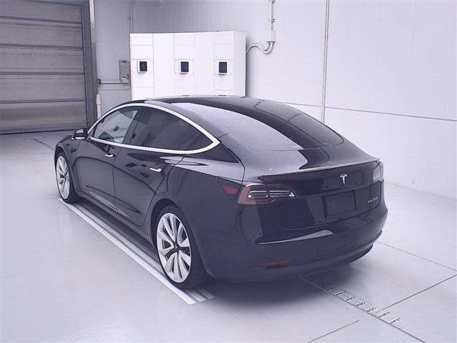 Tesla Model 3 2019