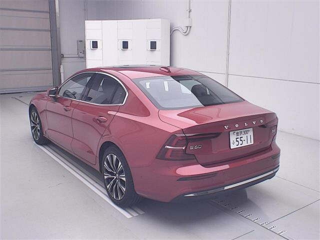 Volvo S60 2023