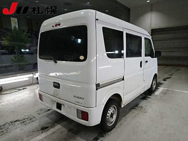 Suzuki Every 2022