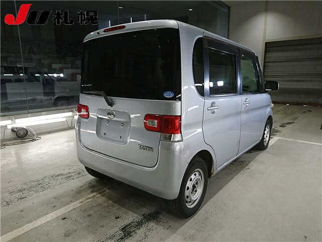 Daihatsu Tanto 2009