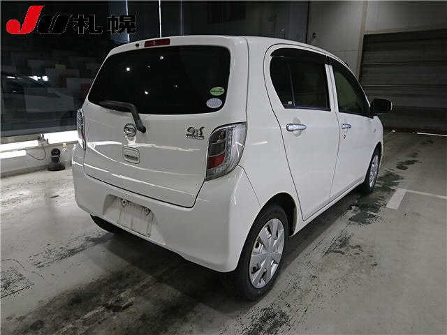 Daihatsu Mira e:S 2015