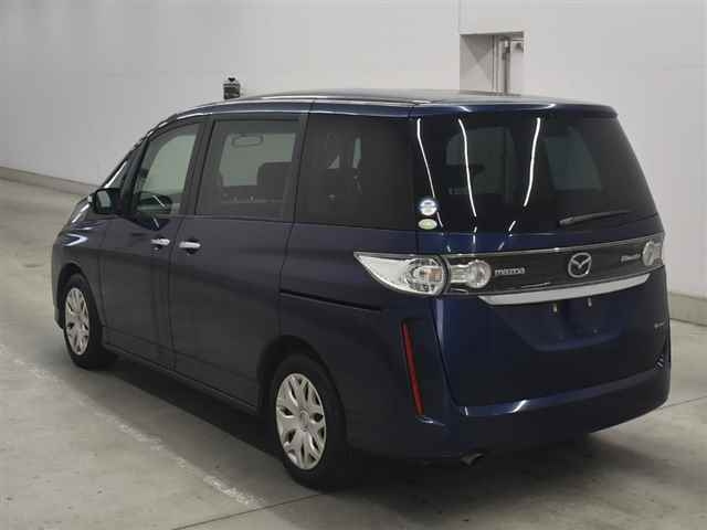 Mazda Biante 2011
