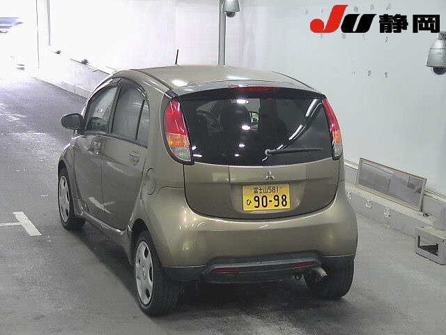 Mitsubishi i 2006