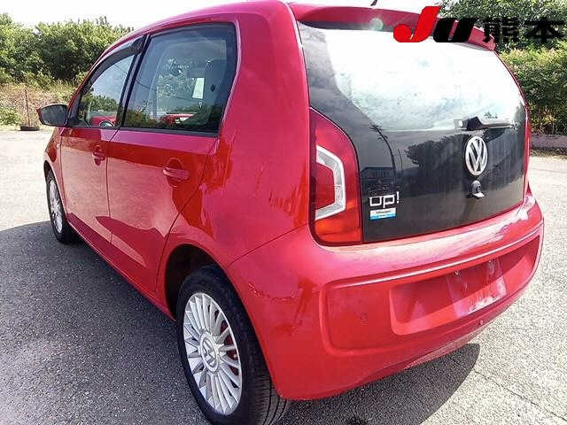 Volkswagen up! 2013