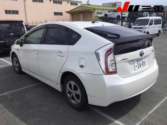 Toyota PRIUS+ 2012