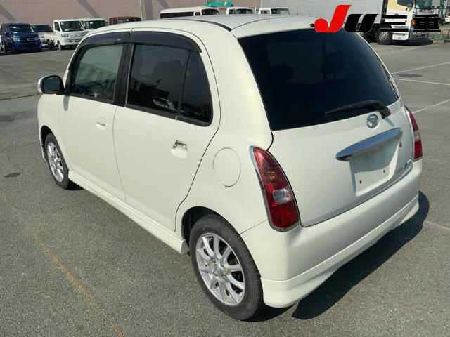 Daihatsu Mira 2006