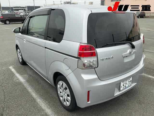 Toyota Spade 2014