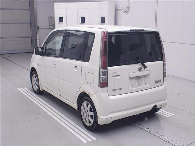 Daihatsu Move 2003