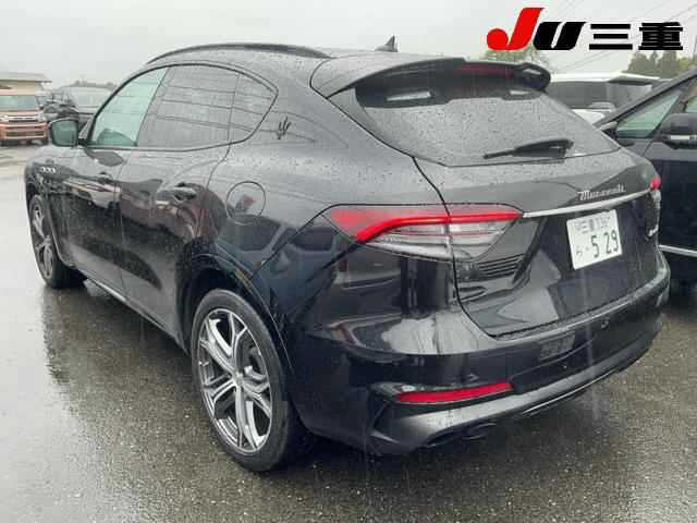 Maserati Levante 2022