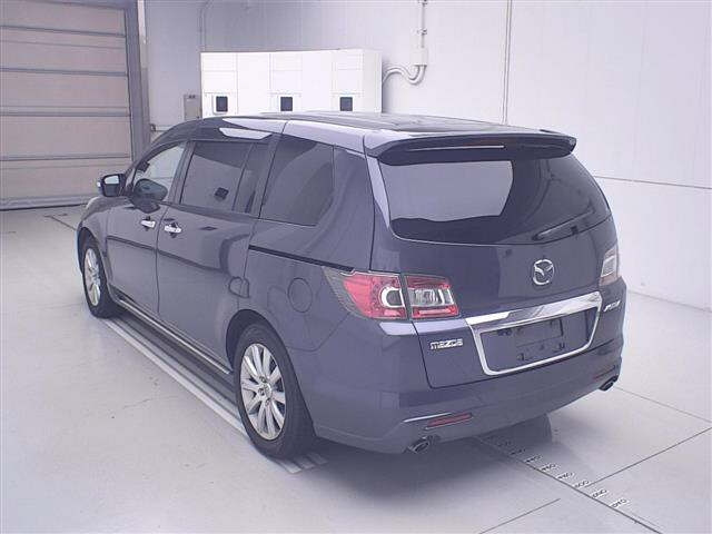 Mazda MPV 2009