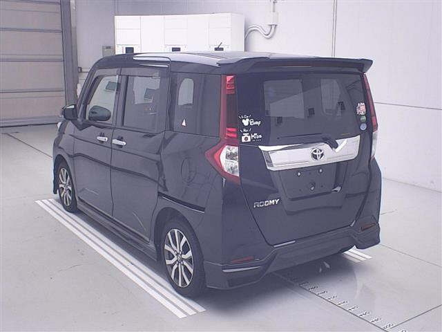 Toyota Roomy 2020