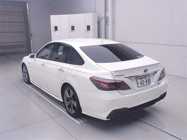 Toyota Crown 2018