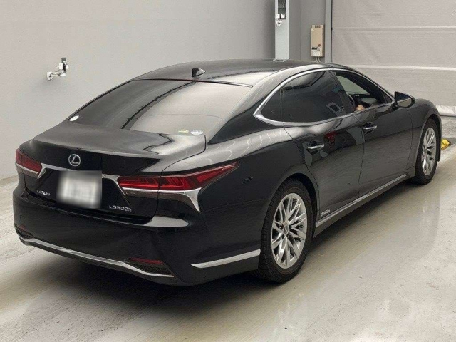 Lexus LS 2020