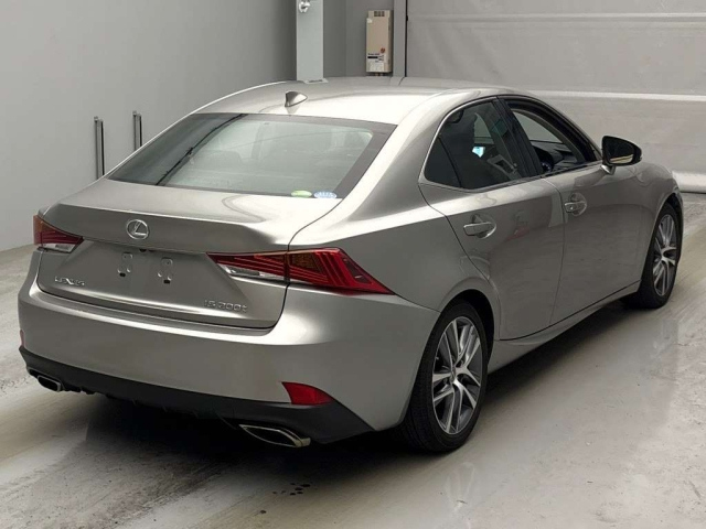 Lexus IS 2017