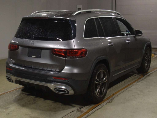 Mercedes-Benz GLB 2021