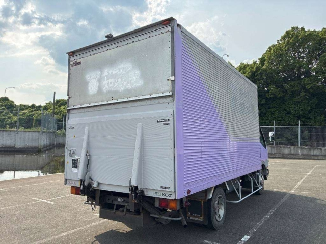 Mitsubishi CANTER 2000
