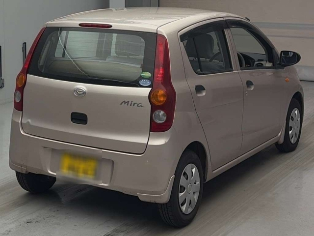 Daihatsu Mira 2014