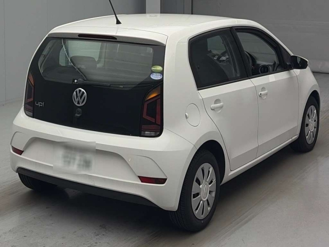 Volkswagen up! 2018