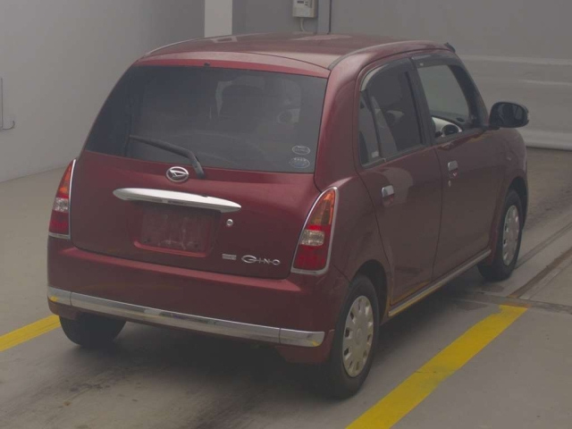 Daihatsu Mira 2005