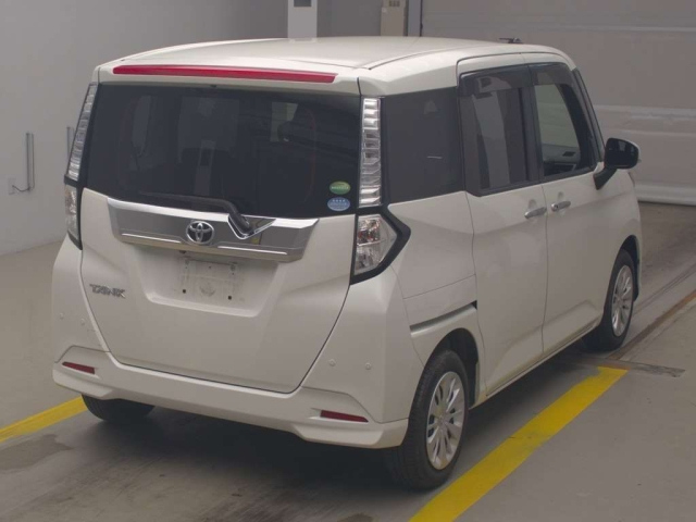 Toyota Tank 2018