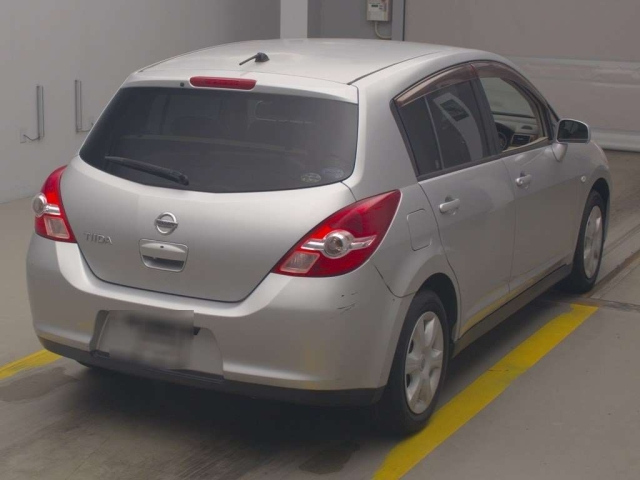 Nissan Tiida 2008