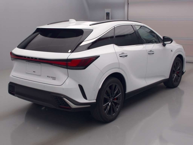 Lexus RX 2023