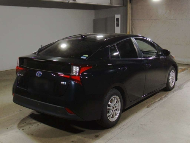 Toyota PRIUS+ 2021