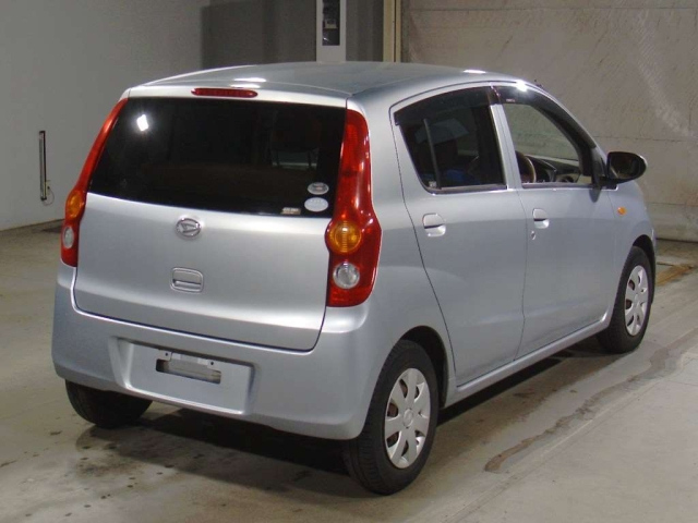 Daihatsu Mira 2009