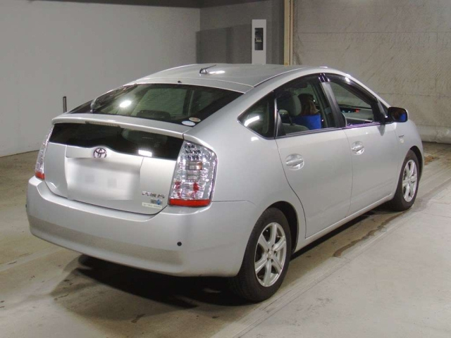 Toyota PRIUS+ 2009