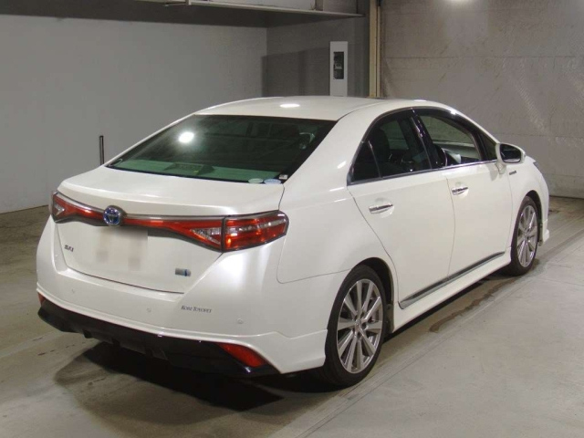 Toyota Sai 2015