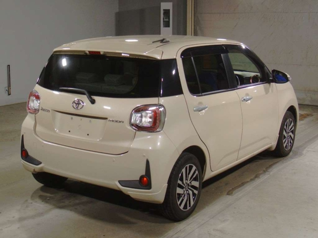 Toyota Passo 2021