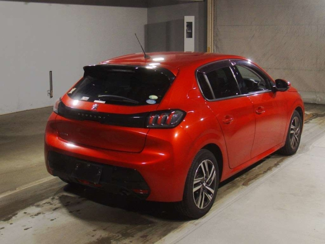 Peugeot 208 2021